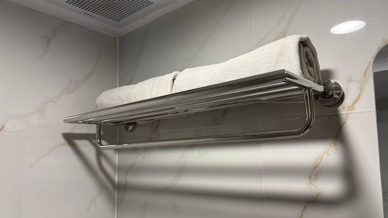 Kamar mandi 5